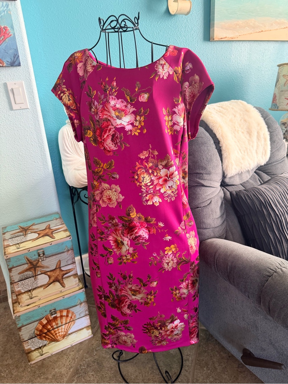ECI Fuchsia Floral Midi Dress